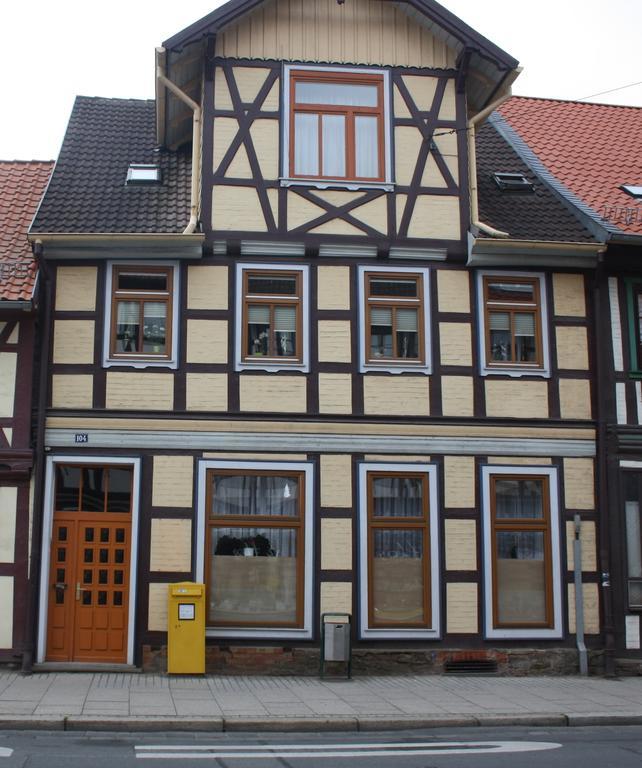 Ferienwohnung Wetzig W2 - Breite Strasse 104 베르니게로데 객실 사진